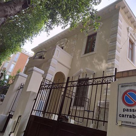 Villa Liberty Ofelia Locazioni Brevi Cagliari Luaran gambar