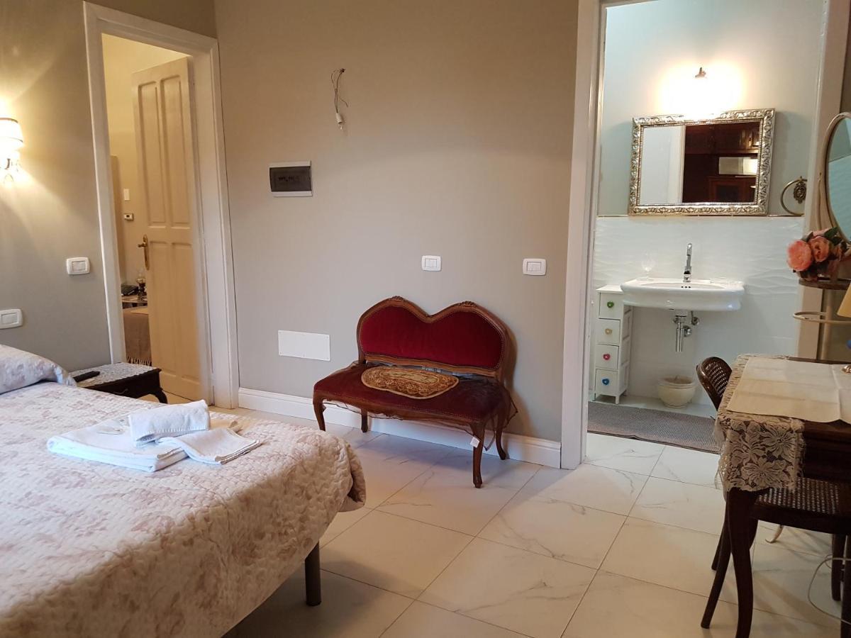 Villa Liberty Ofelia Locazioni Brevi Cagliari Luaran gambar