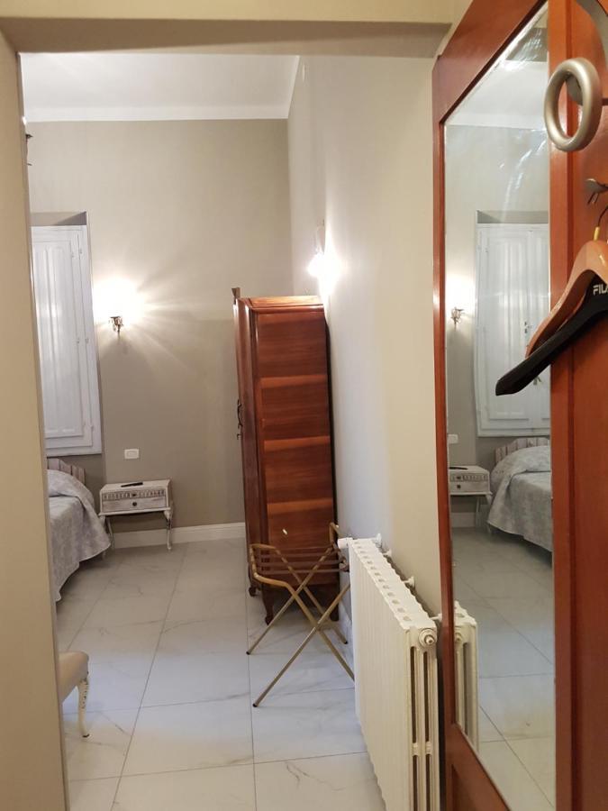 Villa Liberty Ofelia Locazioni Brevi Cagliari Luaran gambar