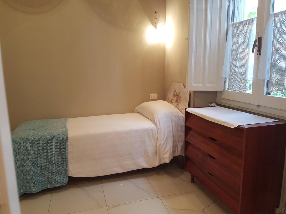 Villa Liberty Ofelia Locazioni Brevi Cagliari Luaran gambar