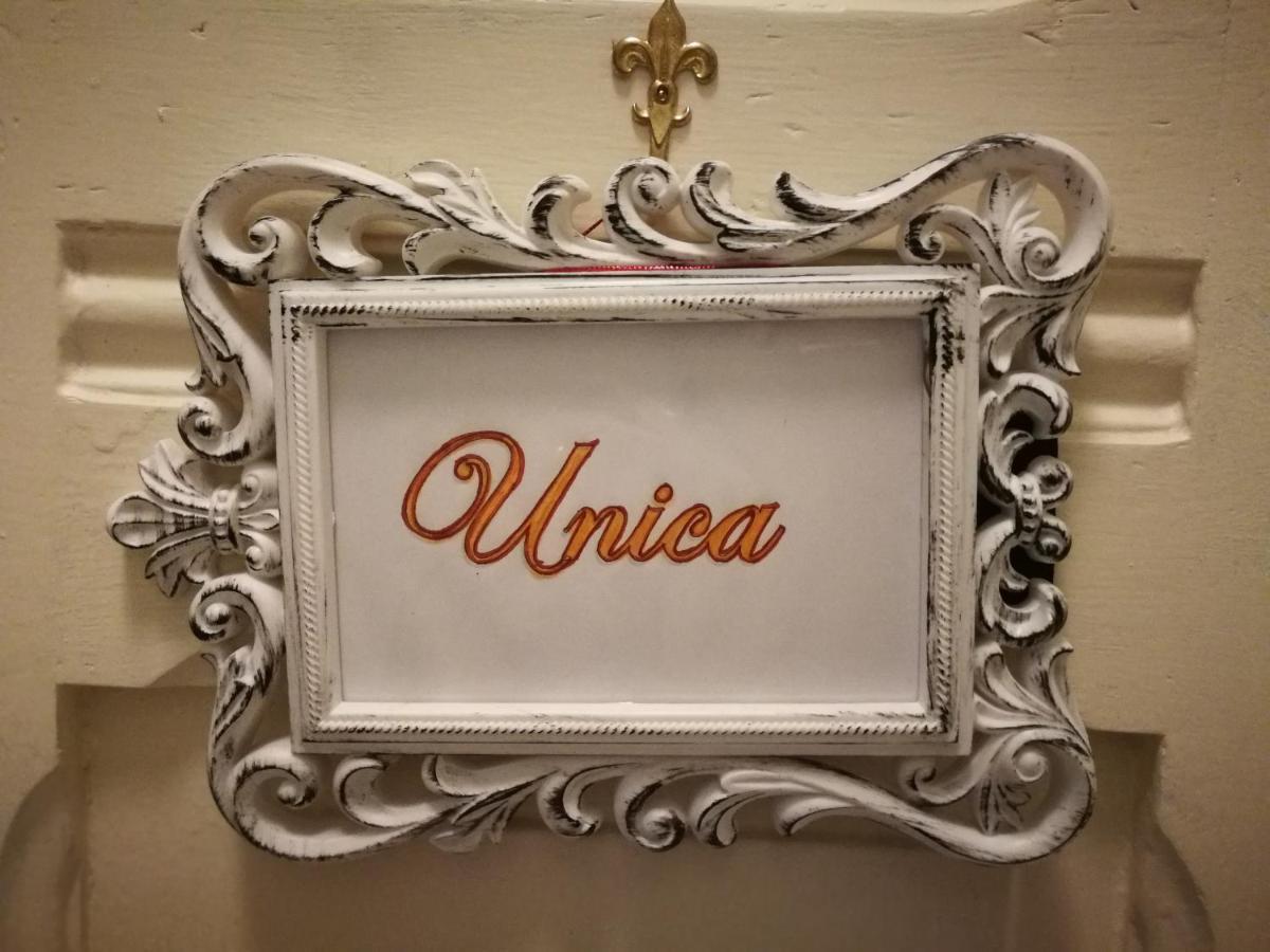 Villa Liberty Ofelia Locazioni Brevi Cagliari Luaran gambar