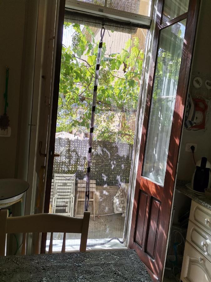 Villa Liberty Ofelia Locazioni Brevi Cagliari Luaran gambar